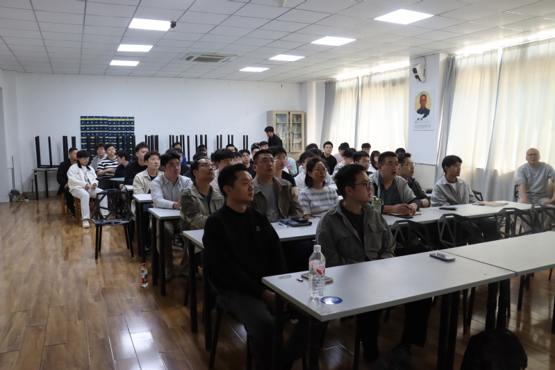 学院邀请上海交通大学张文明教授...